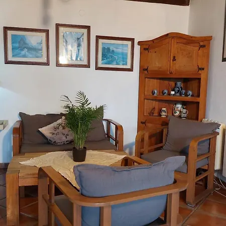 Lägenhet Apartamentos-monasterio-de-san-antonio-rustikals-apartment-mit-balkon-und-meerblick